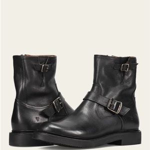 Frye Dean Motto Boots 🖤